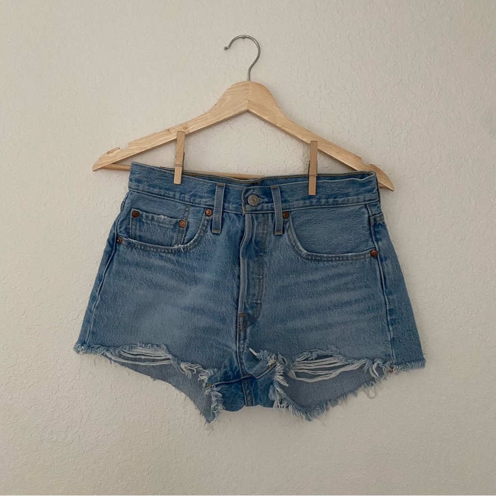 Levi’s | Authentic 501 Luxar Heat Denim Cut Off Shorts